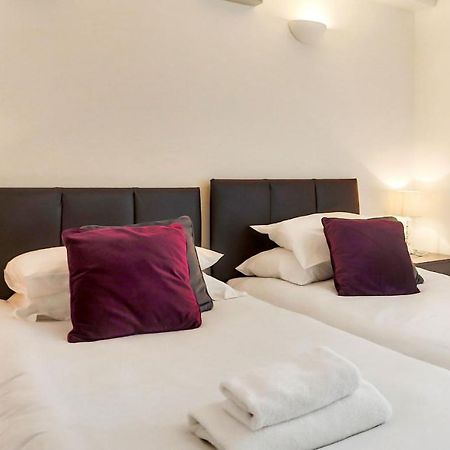 Montpellier Villa 切尔滕纳姆 外观 照片